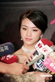 汤唯若有所思